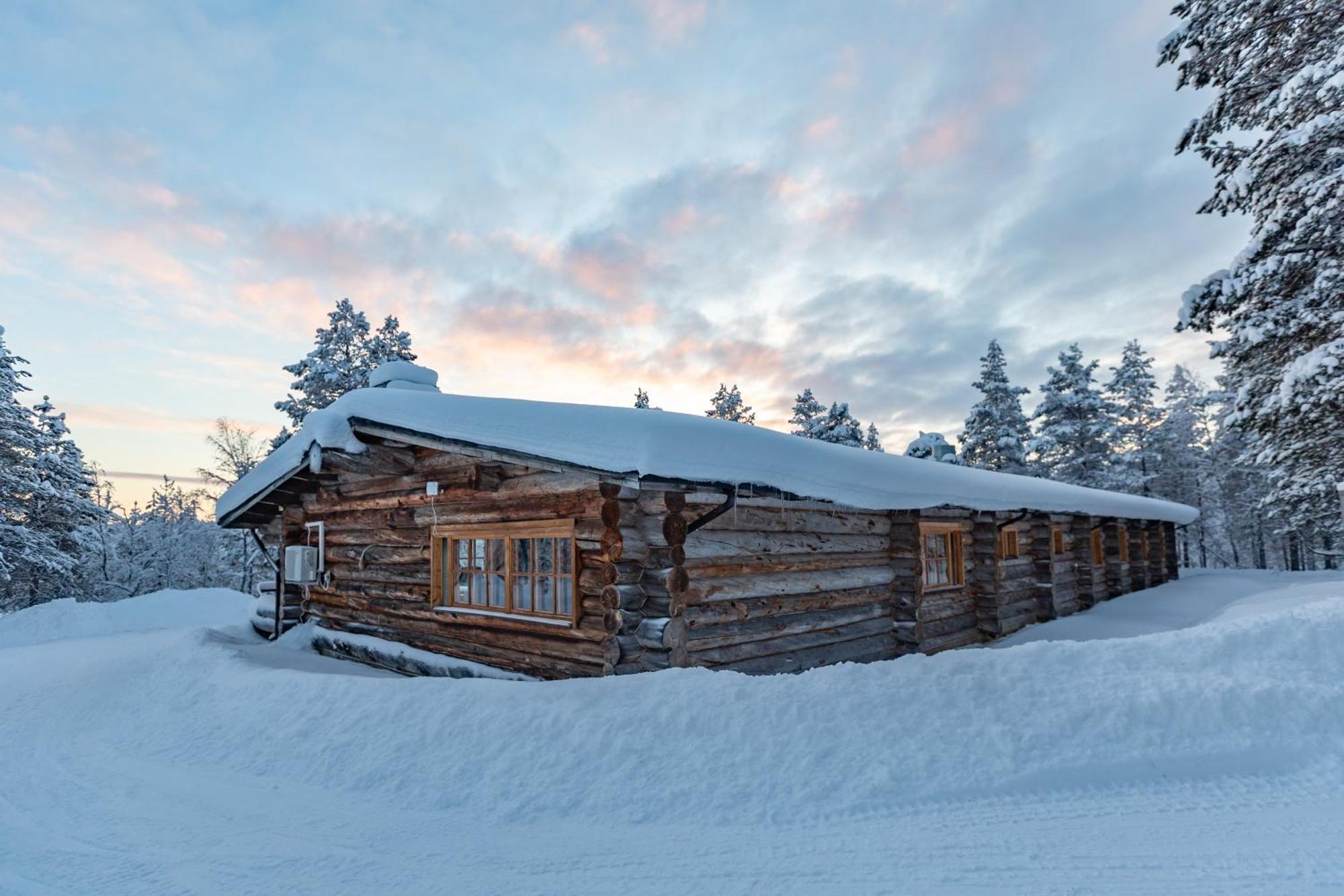 Kuukkeli Log Houses Aurora Resort Saariselkä Eksteriør billede